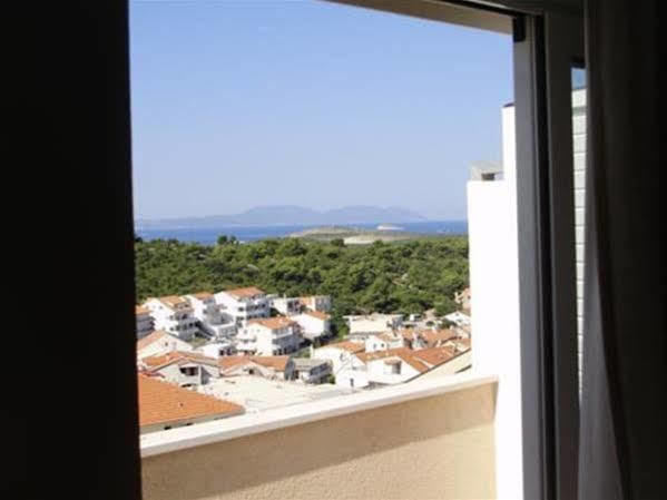 Apartments Mazuran Hvar Town Exterior foto